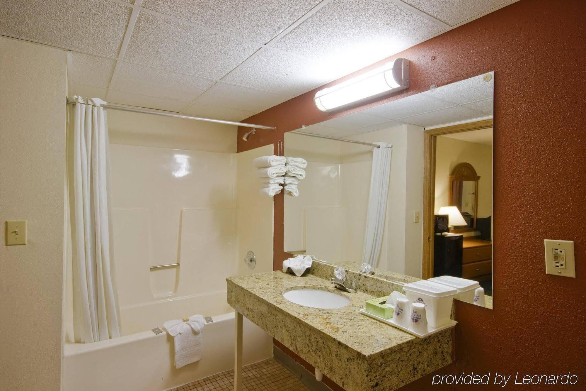 Oyo Hotel Tulsa International Airport Extérieur photo
